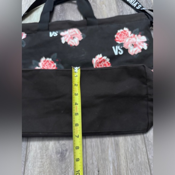 Victoria's Secret Black and Pink Floral Tote Bag excellent - Picture 6 of 7